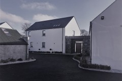 02-Courtyard-View-