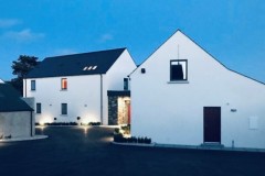 05-Evening-View-from-Courtyard